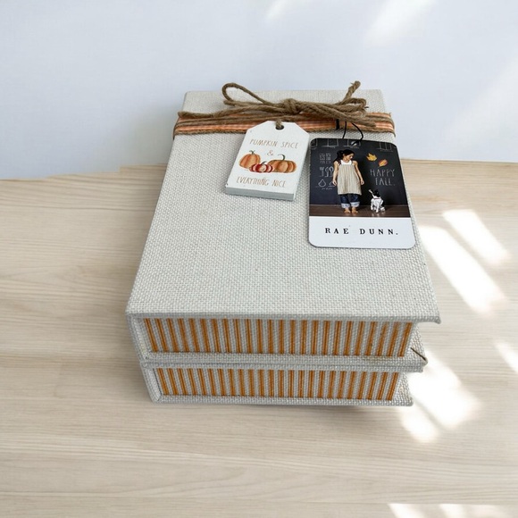 NWT Rae Dunn ‘Hello Pumpkin’ Faux Book Stack Decoration - Picture 4 of 9